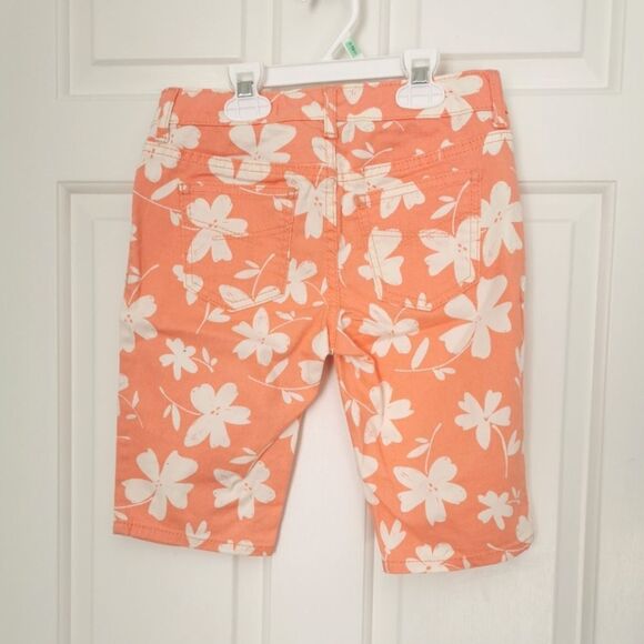 2/$30 Gap girls Bermuda shorts size 10 - Picture 3 of 6